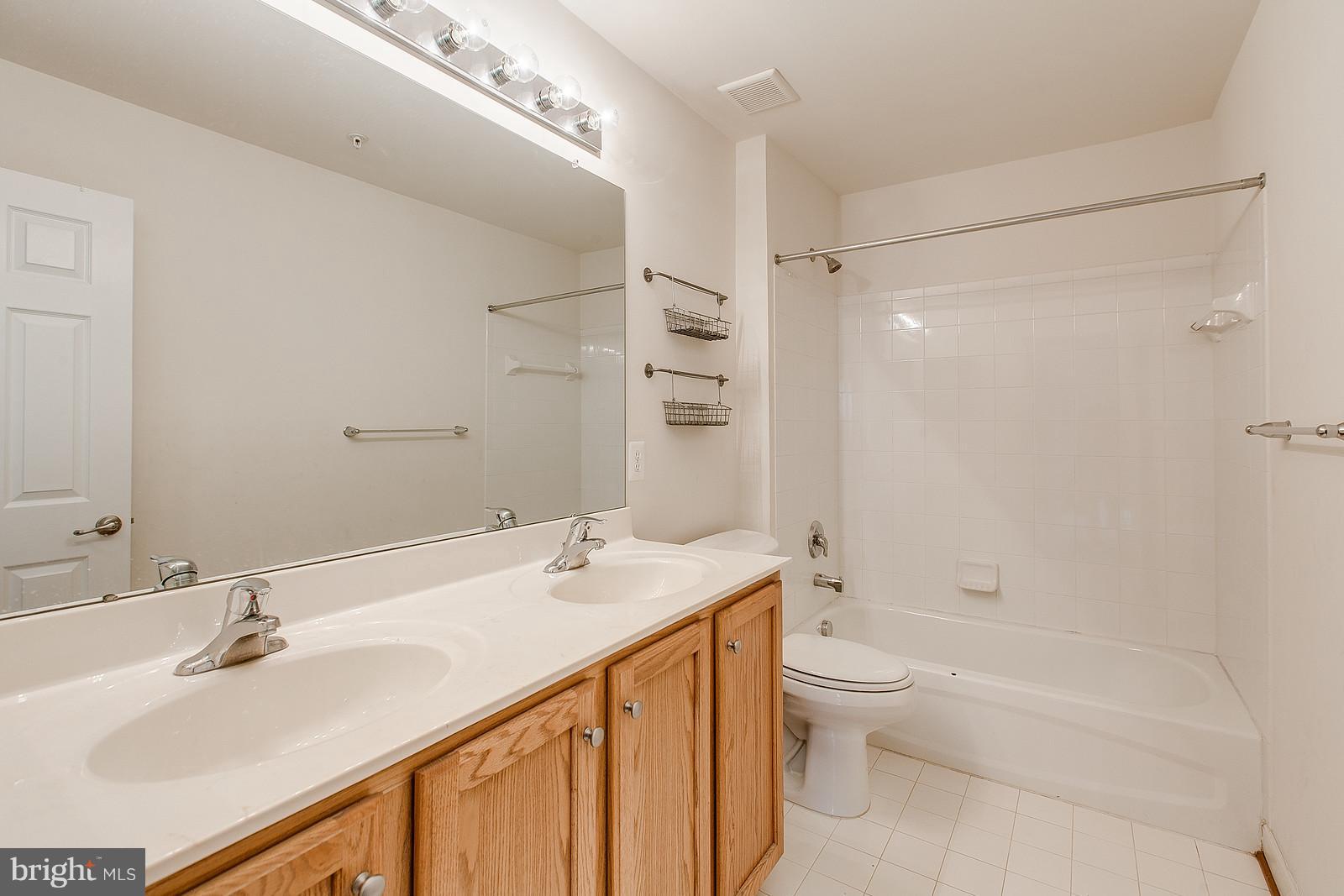 1804 Greysens Ferry Court Point of Rocks, MD 21777 - Photo 22 of 30 2nd Floor Hall Bathroom