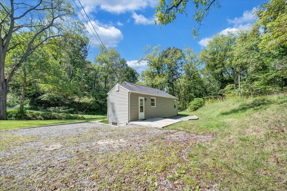 7701 Old Mill Road Roanoke, VA 24018 - Photo 26 of 29 26-MIB01796
