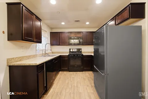 $340,000 | Undisclosed Address, Bakersfield, CA 93307