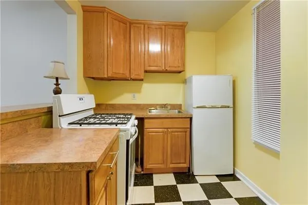 $950 | 1124 Cherokee Street, Unit 4, New Orleans, LA 70118