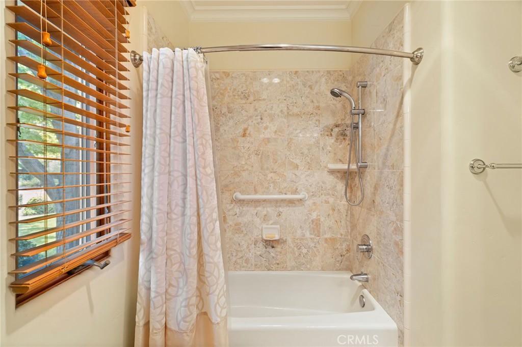 1479 Oak Ridge Drive Chico, CA 95928 - Photo 13 of 58
