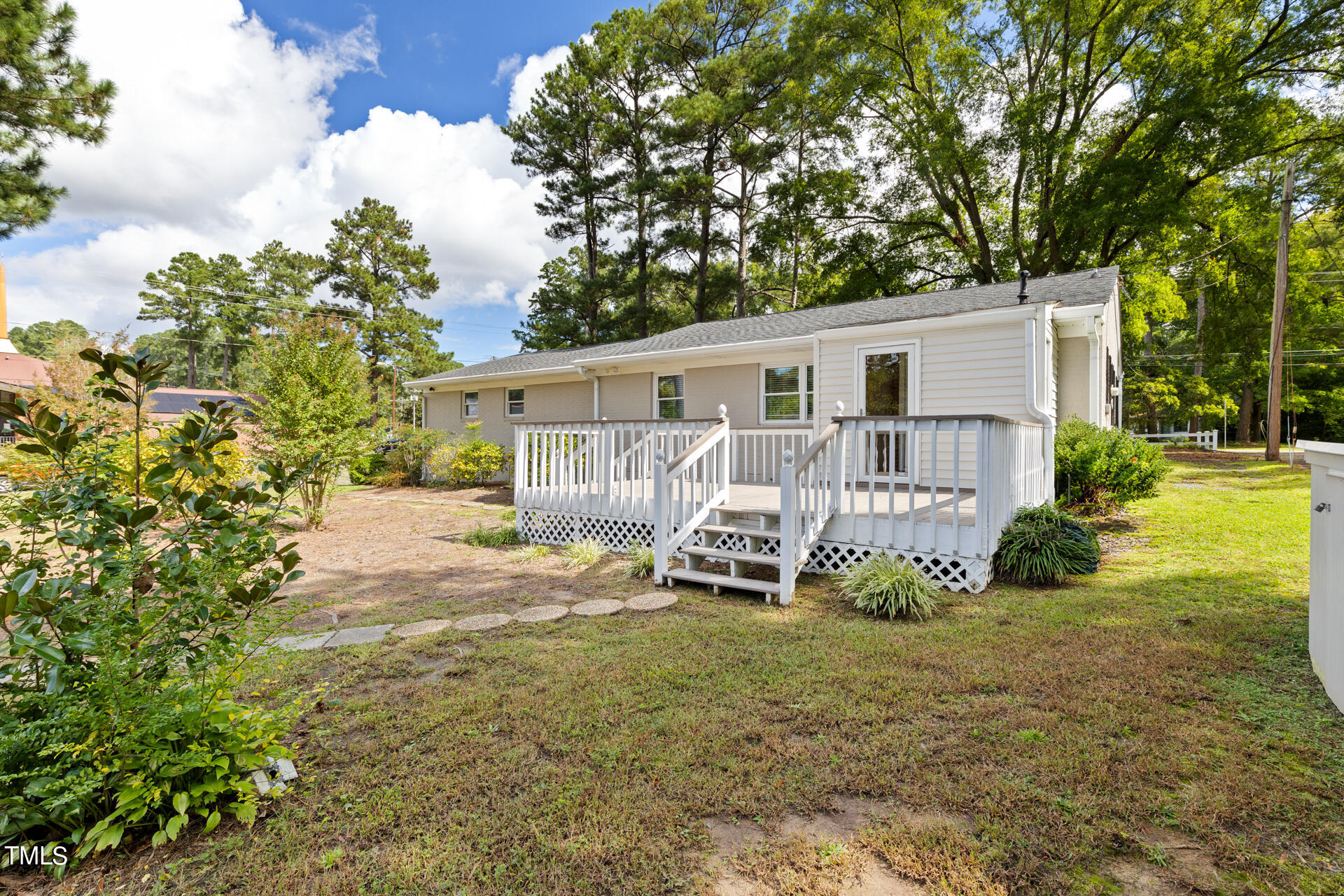 3006 Hope Valley Road Durham, NC 27707 - Photo 36 of 40 3006-Hope-Valley-135
