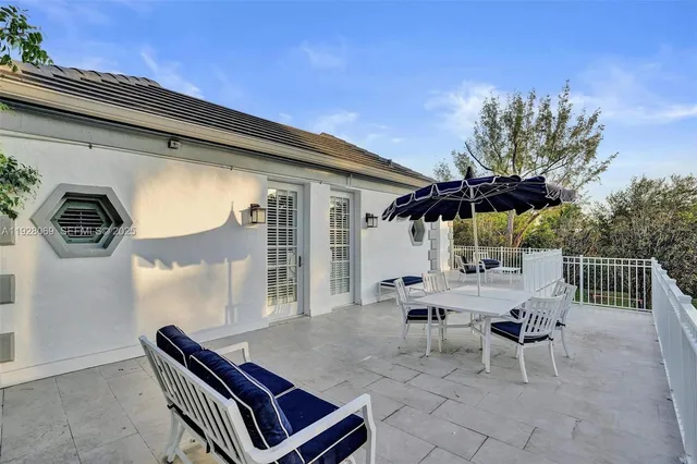 $6,590,000 | 1281 Banyan Road, Boca Raton, FL 33432