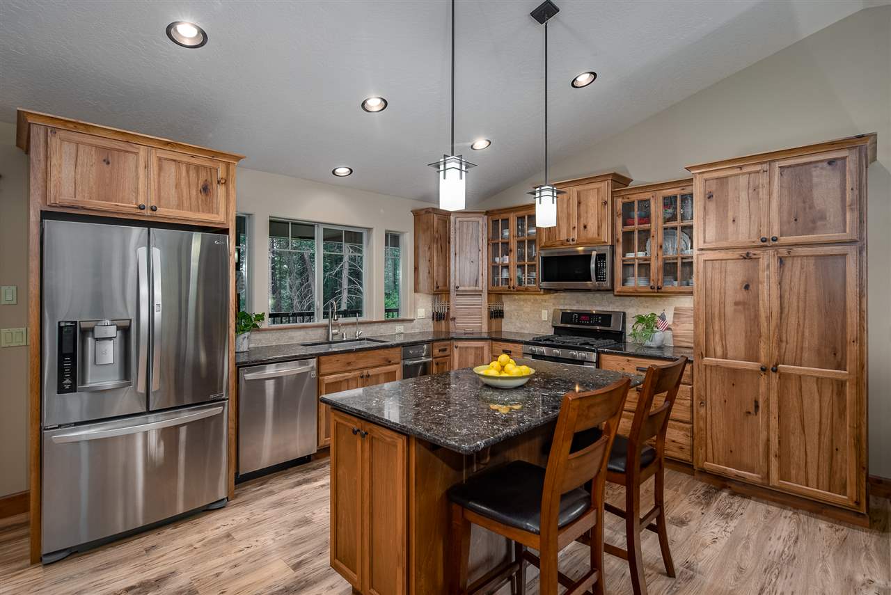 14102 North Koth Road Newman Lake, WA 99025 - Photo 4 of 20