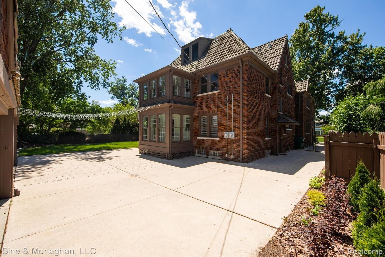 776 Trombley Road Grosse Pointe, MI 48230 - Photo 56 of 78 776 Trombley Rd Grosse Pointe-large-066-077-untitled 62 of 64-1500x1000-72dpi.jpg