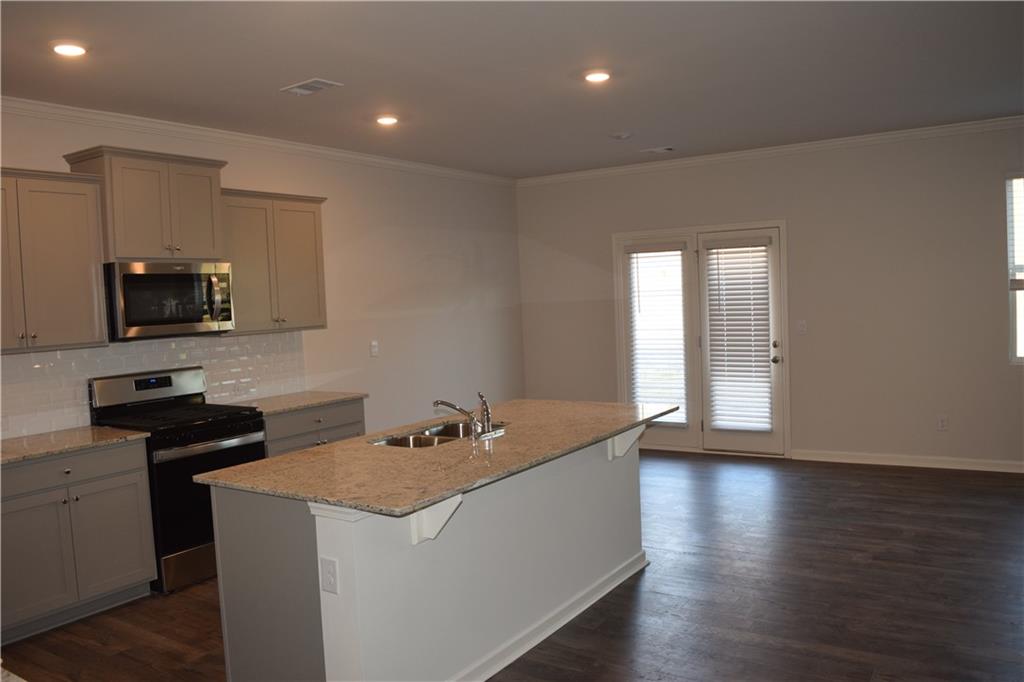 4680 Trefoil Path Cumming, GA 30040 - Photo 7 of 38