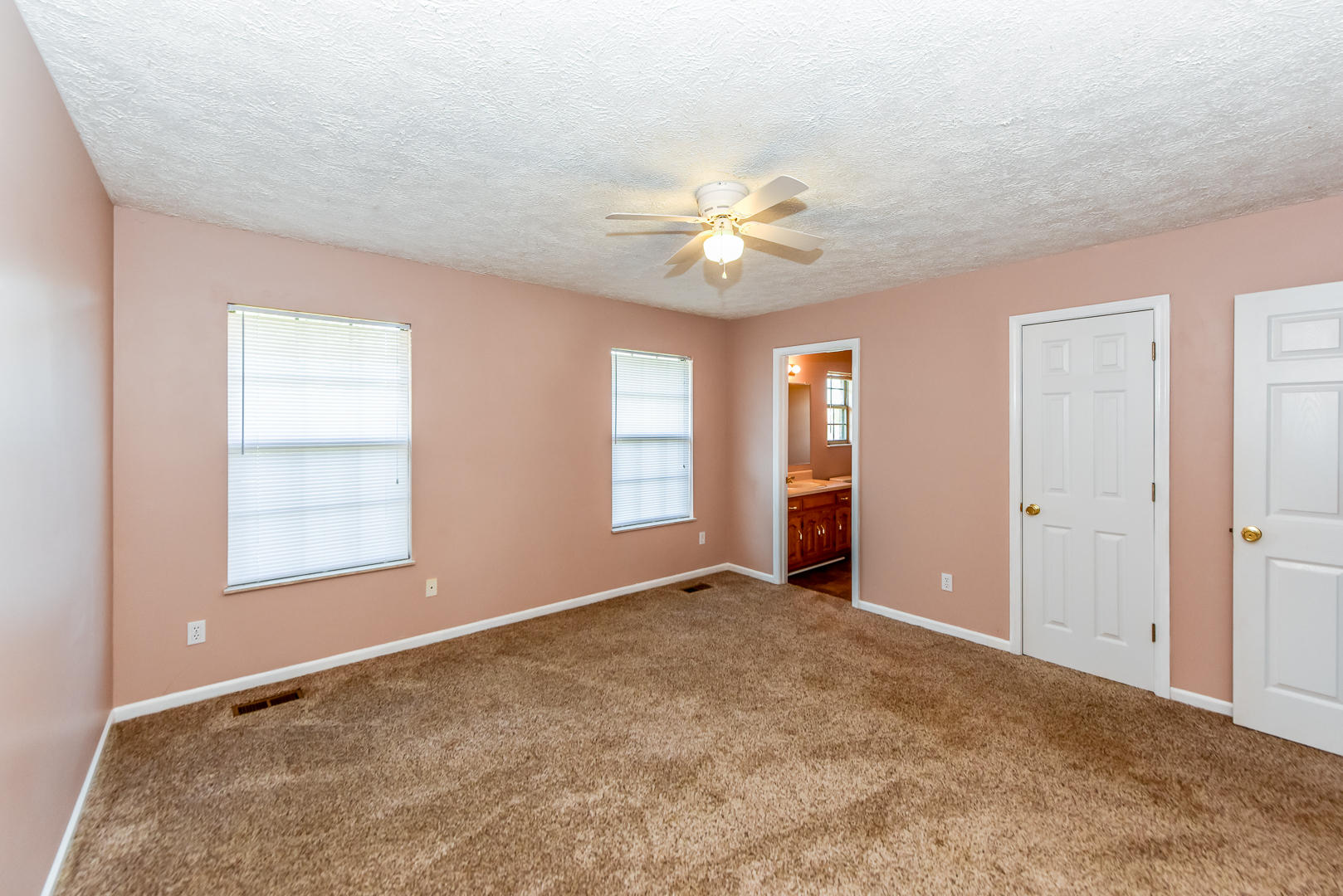 4135 Pea Ridge Road Maryville, TN 37804 - Photo 15 of 32 4135 Pea Ridge Rd (48)