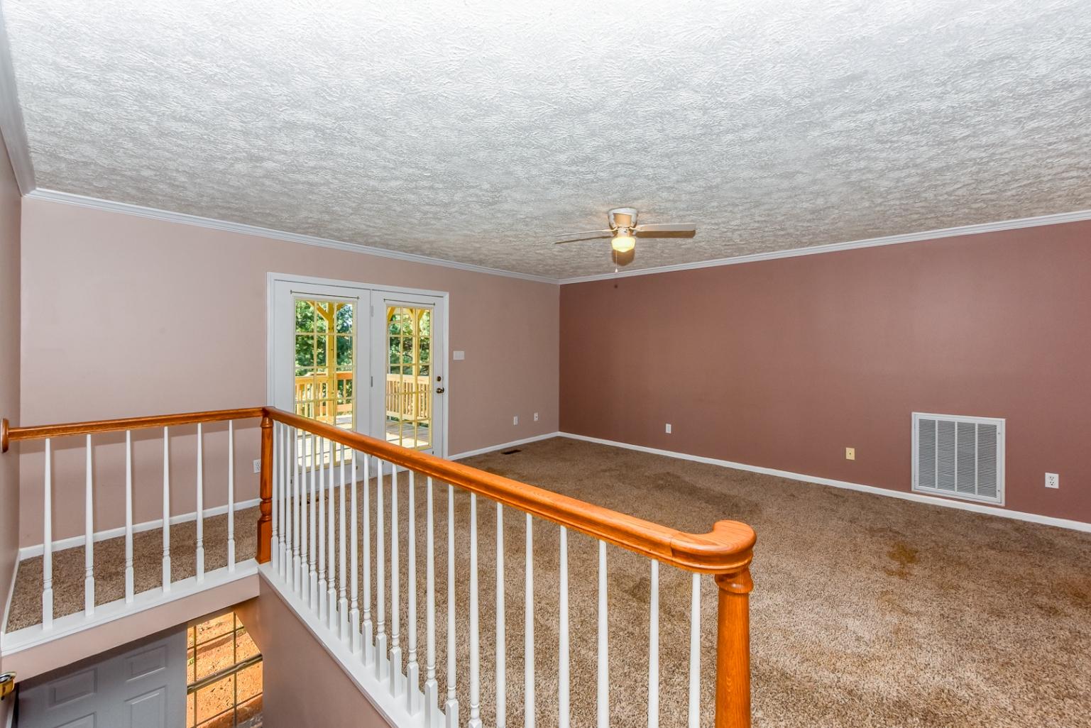 4135 Pea Ridge Road Maryville, TN 37804 - Photo 7 of 32 4135 Pea Ridge Rd