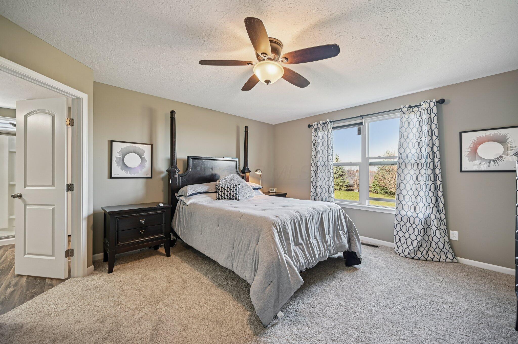 573 Eagle Walk Road Delaware, OH 43015 - Photo 22 of 52 Owners Suite