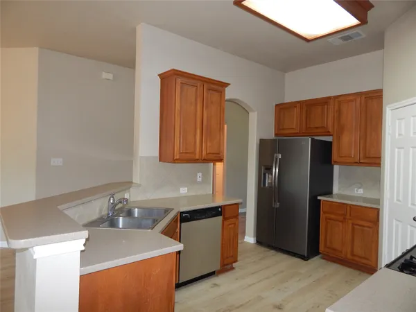 $2,250 | 601 Abbeyglen Castle Drive, Pflugerville, TX 78660