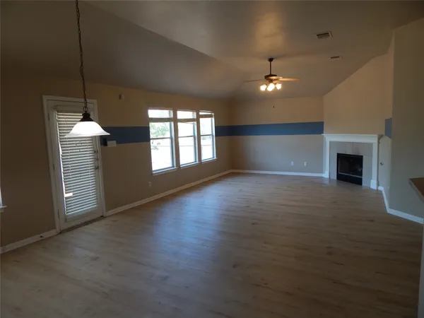 $2,250 | 601 Abbeyglen Castle Drive, Pflugerville, TX 78660