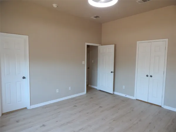 $2,250 | 601 Abbeyglen Castle Drive, Pflugerville, TX 78660