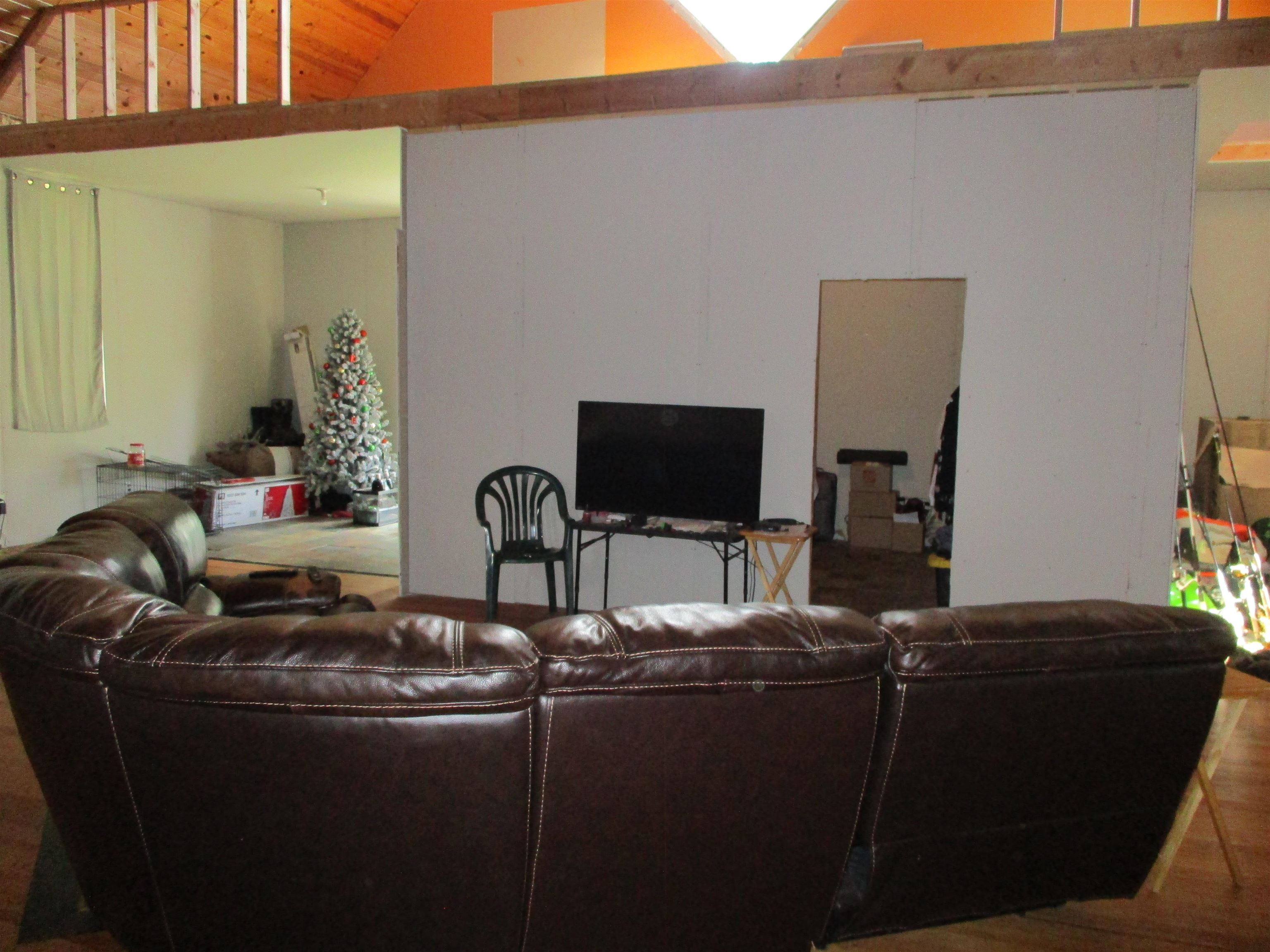 7115 West Beard Road Perry, MI 48872 - Photo 8 of 33 50146911-847c84b7-af4c-42af-9985-d8482843f809.JPG
