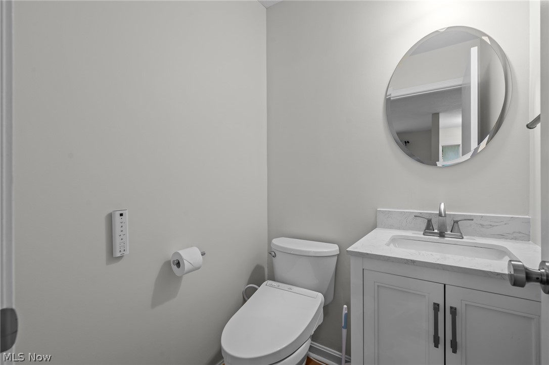 73 Lethbridge Lane Akron, OH 44321 - Photo 23 of 44 First-floor Half Bath