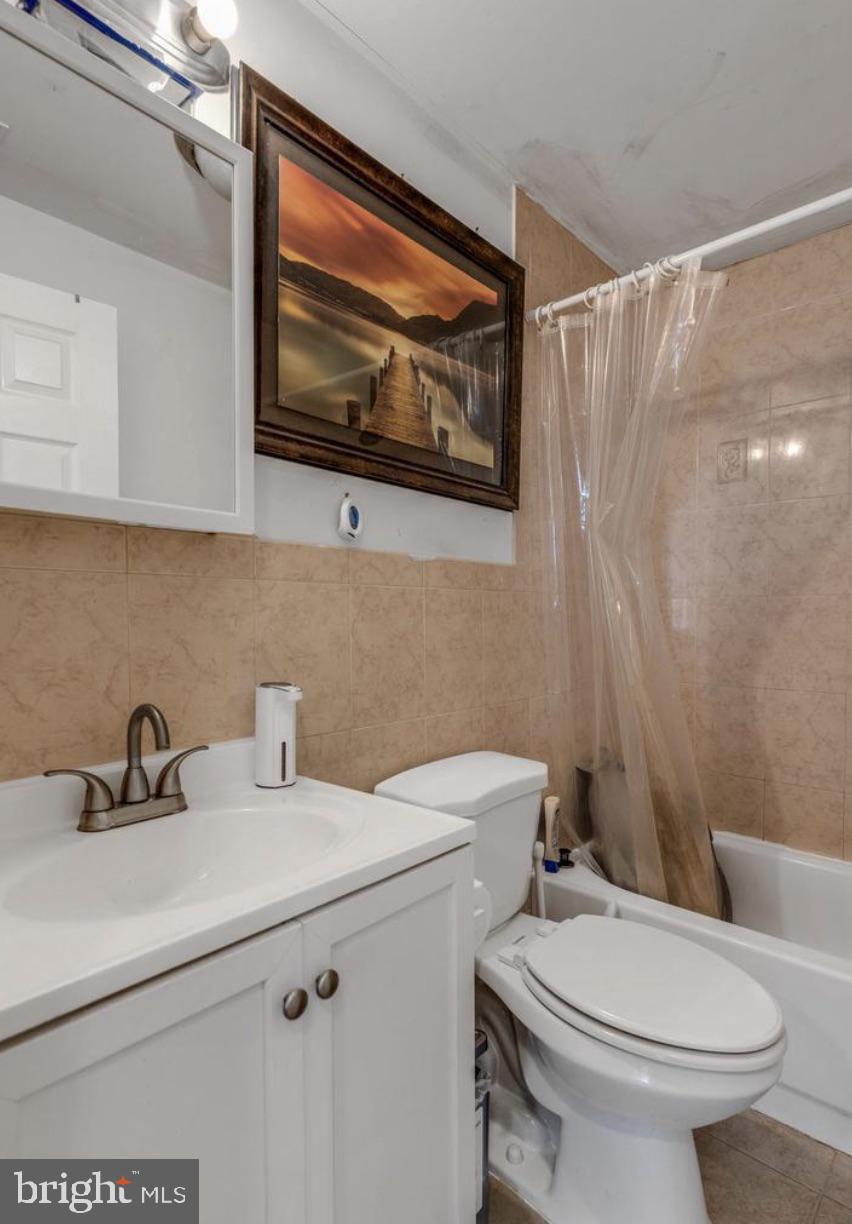 406 Pierce Street, Unit 1 Philadelphia, PA 19148 - Photo 12 of 15