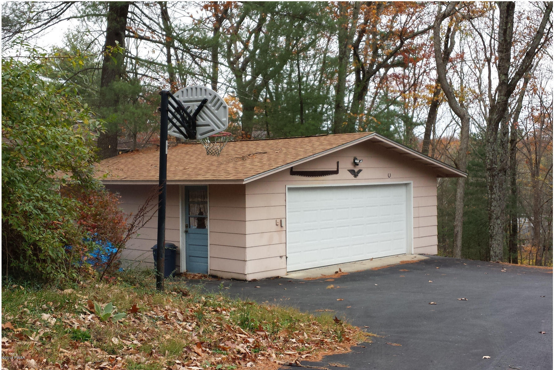 126 Locust Road Dingmans Ferry, PA 18328 - Photo 3 of 16