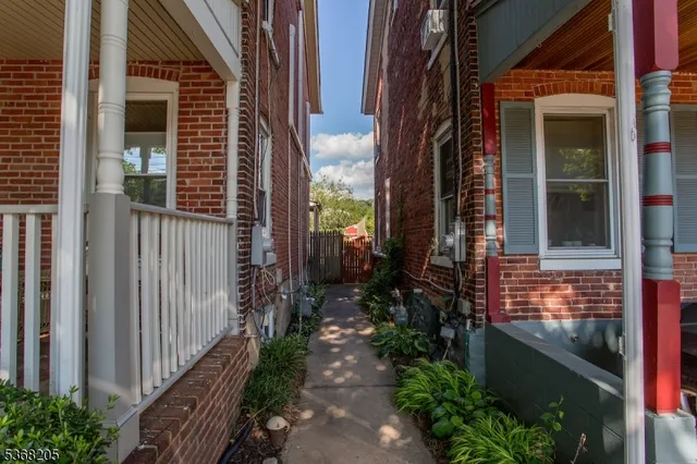 $532,000 | 274 North Union Street, Lambertville, NJ 08530