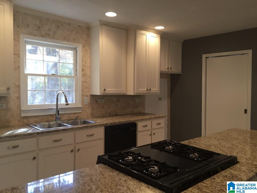 3328 Teakwood Road Birmingham, AL 35226 - Photo 18 of 50
