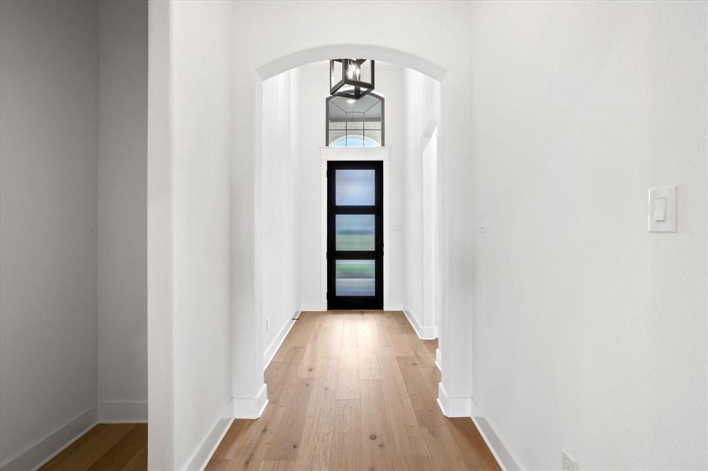 109 Brahman Street Venus, TX 76084 - Photo 4 of 30