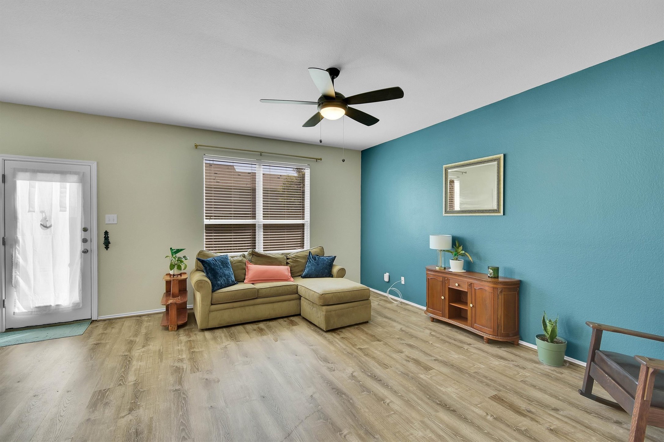 92 Verde Ranch Loop Leander, TX 78641 - Photo 9 of 37 Sitting room with light wood-style flooring and a ceiling fan