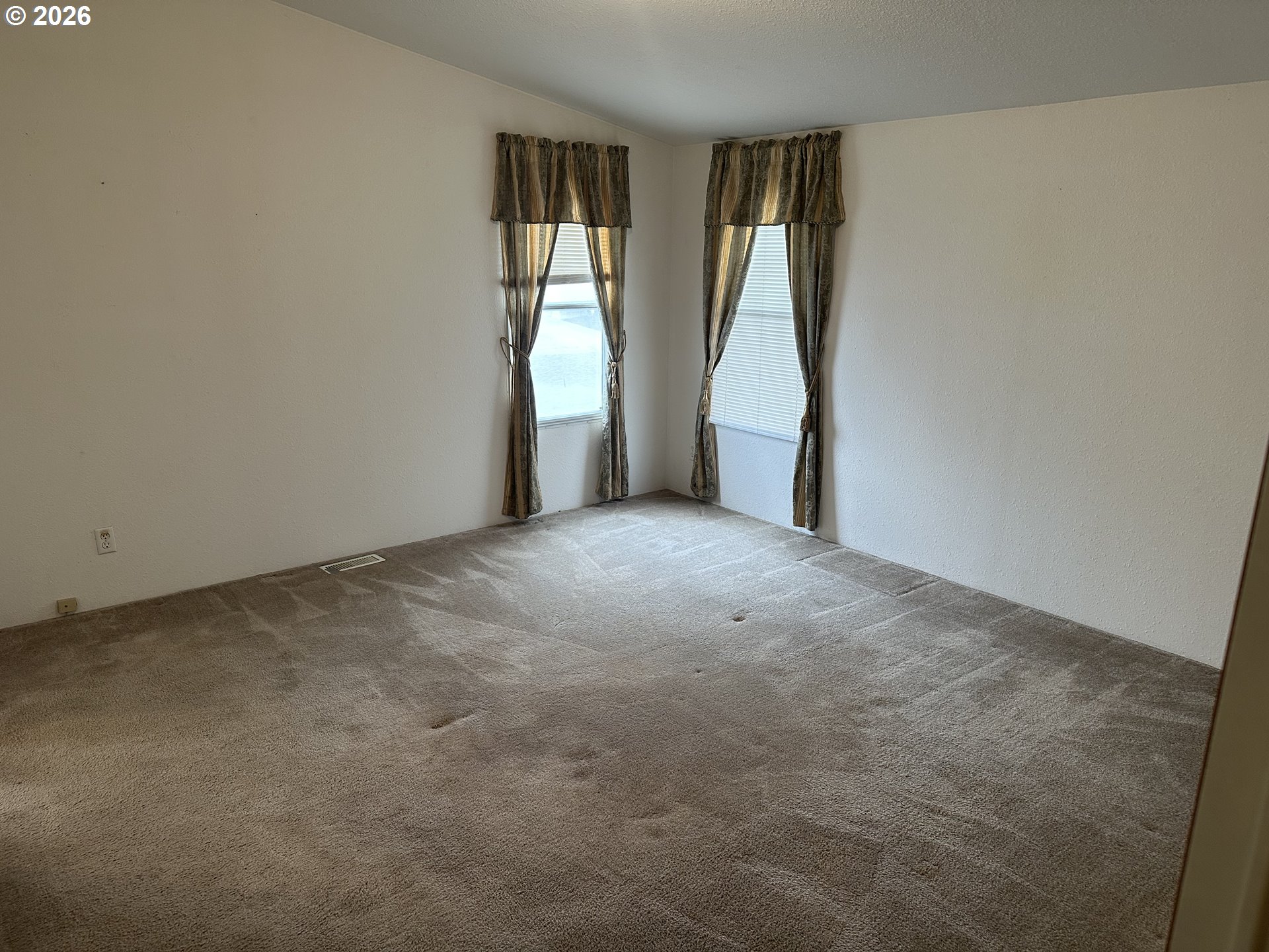 235 Twin Oaks Loop Winston, OR 97496 - Photo 12 of 19