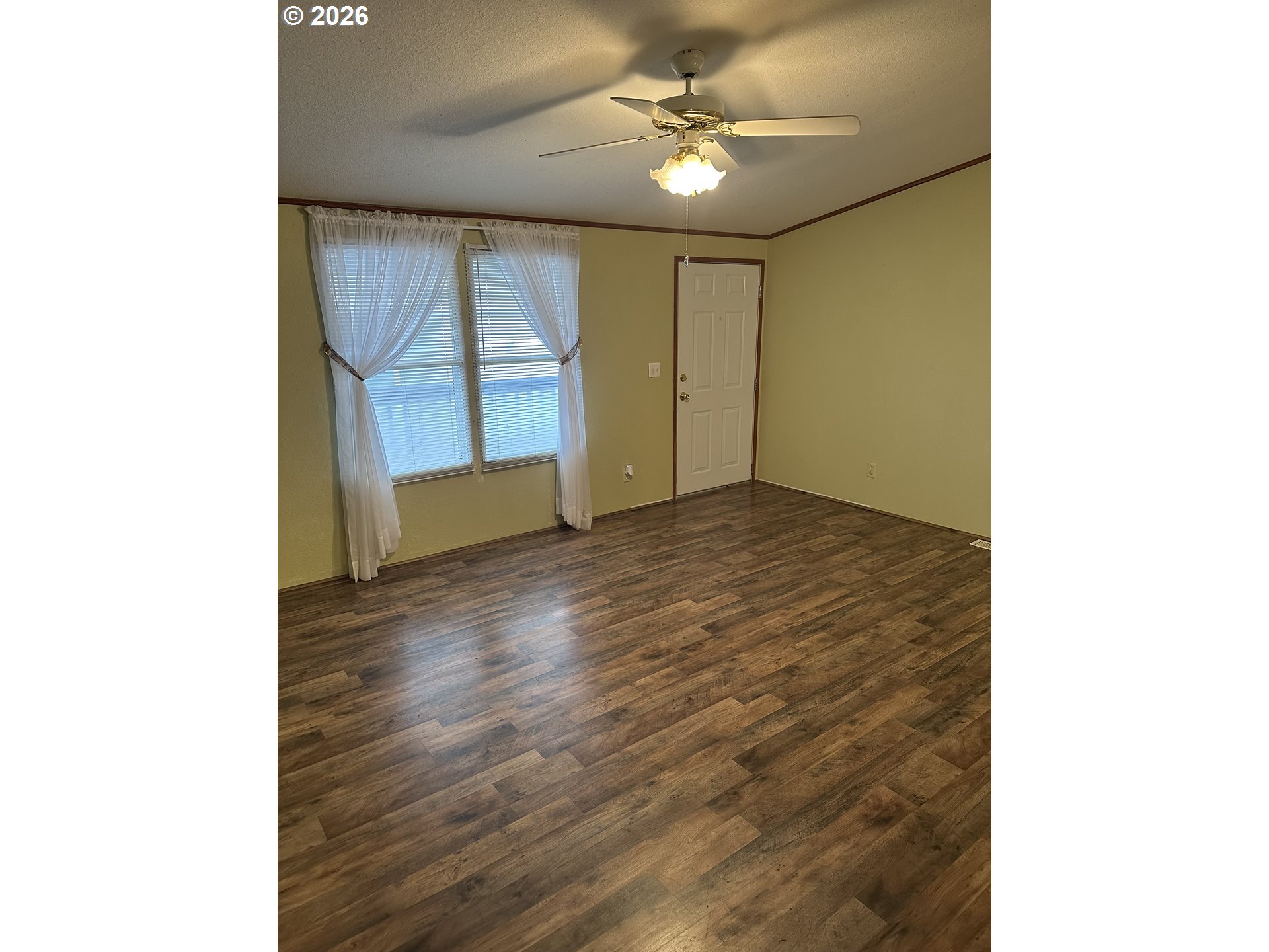 235 Twin Oaks Loop Winston, OR 97496 - Photo 2 of 19