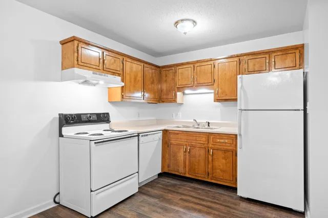 $795 | 3240 Tower Drive, Unit 4, Clarksville, TN 37042