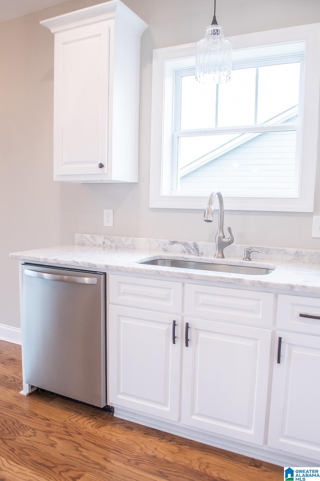 224 Shoreline View Talladega, AL 35160 - Photo 14 of 46