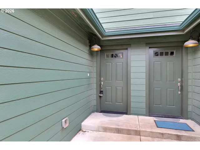 a view of outdoor space