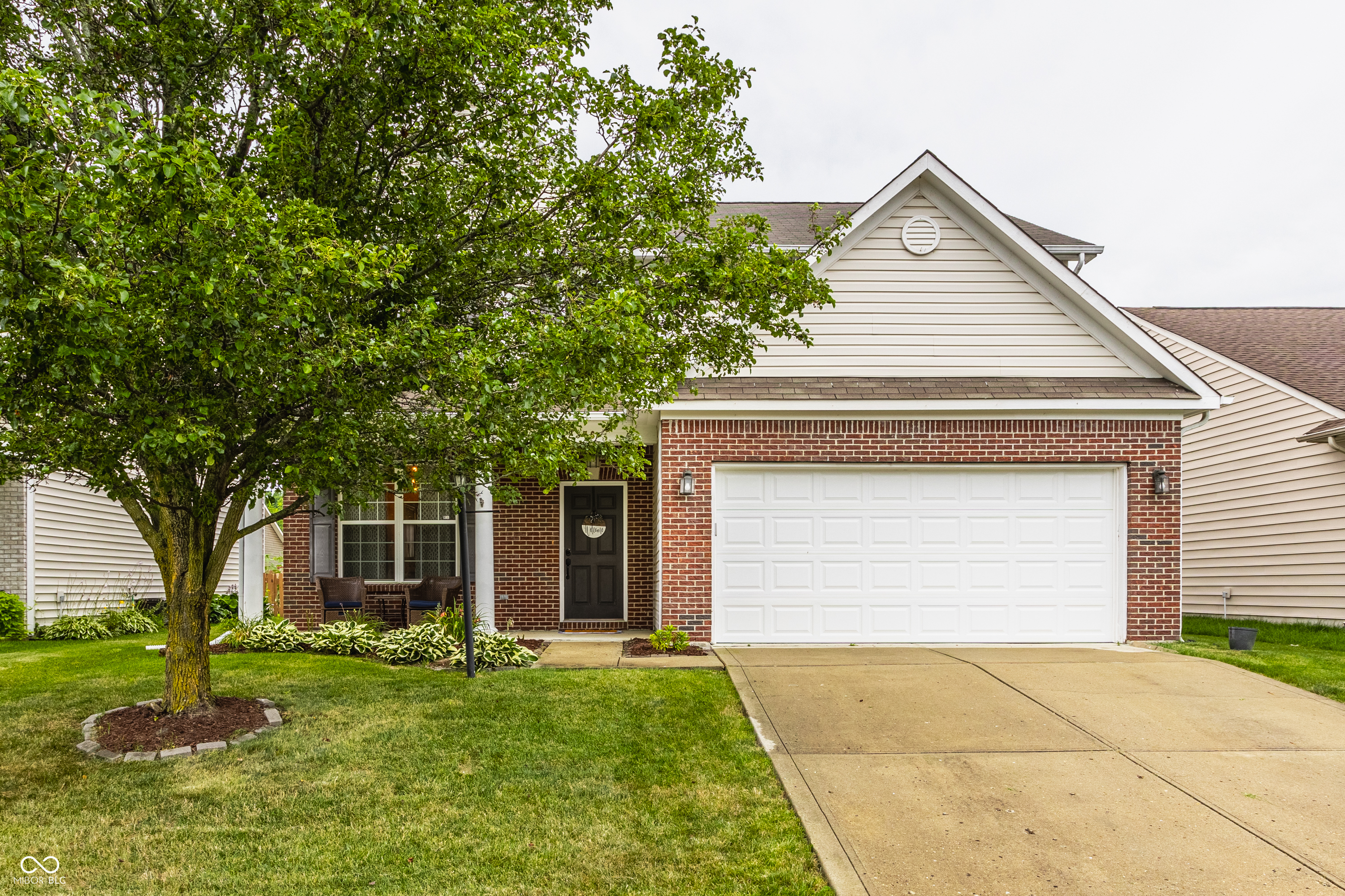 12376 Schoolhouse Road Fishers, IN 46037 - Photo 1 of 32 Gallery Image 1