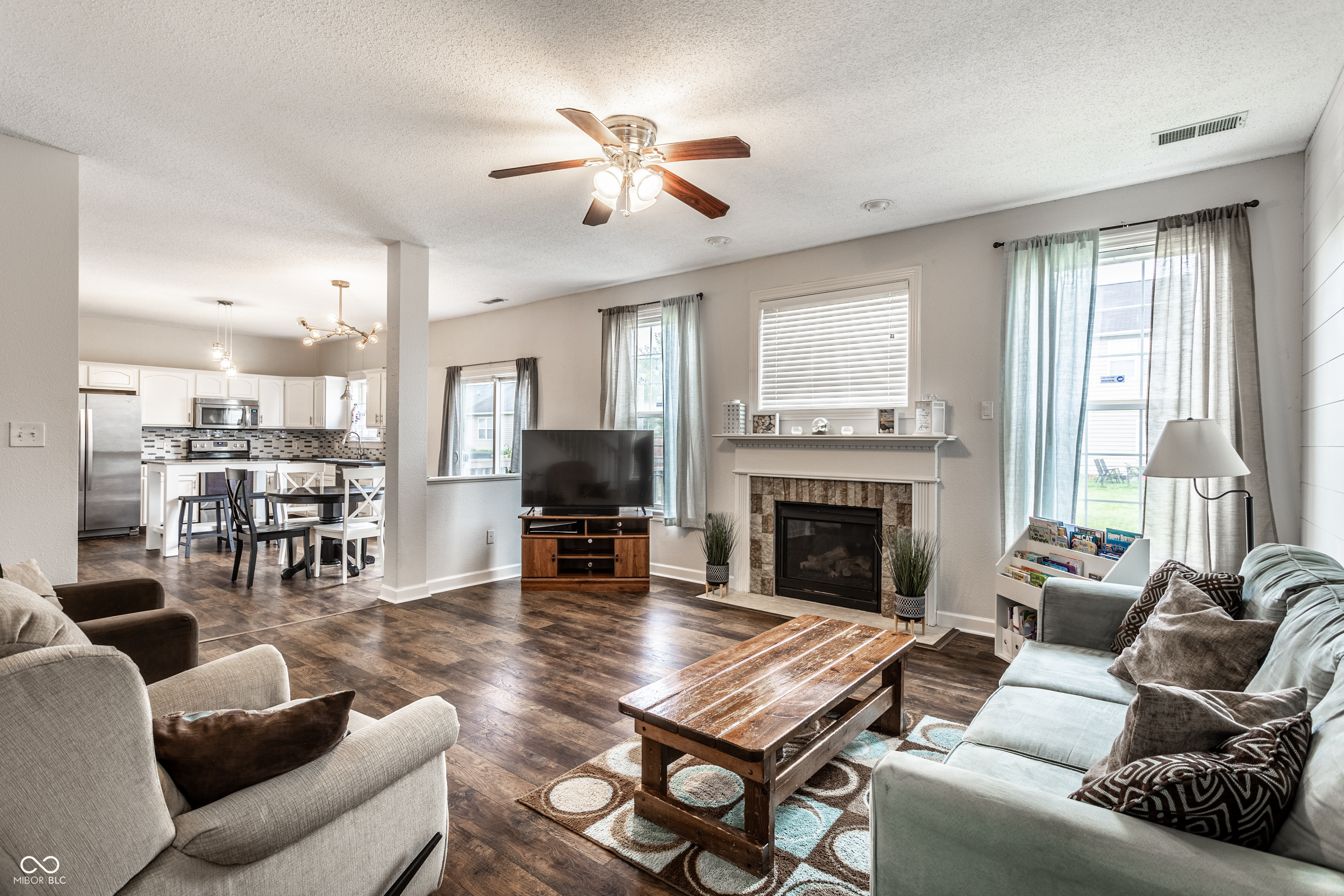 12376 Schoolhouse Road Fishers, IN 46037 - Photo 14 of 32 Gallery Image 14