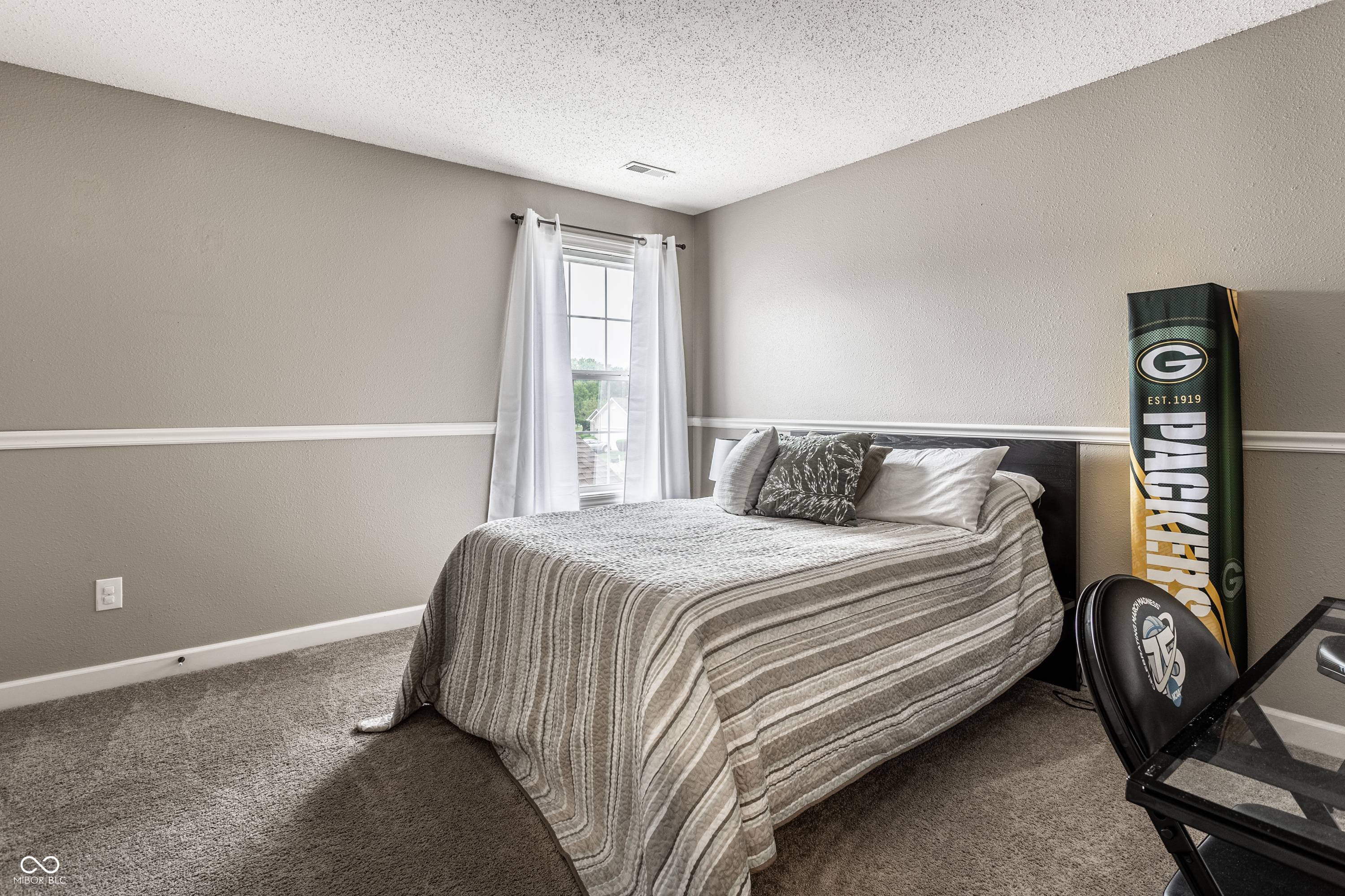 12376 Schoolhouse Road Fishers, IN 46037 - Photo 17 of 32 Gallery Image 17