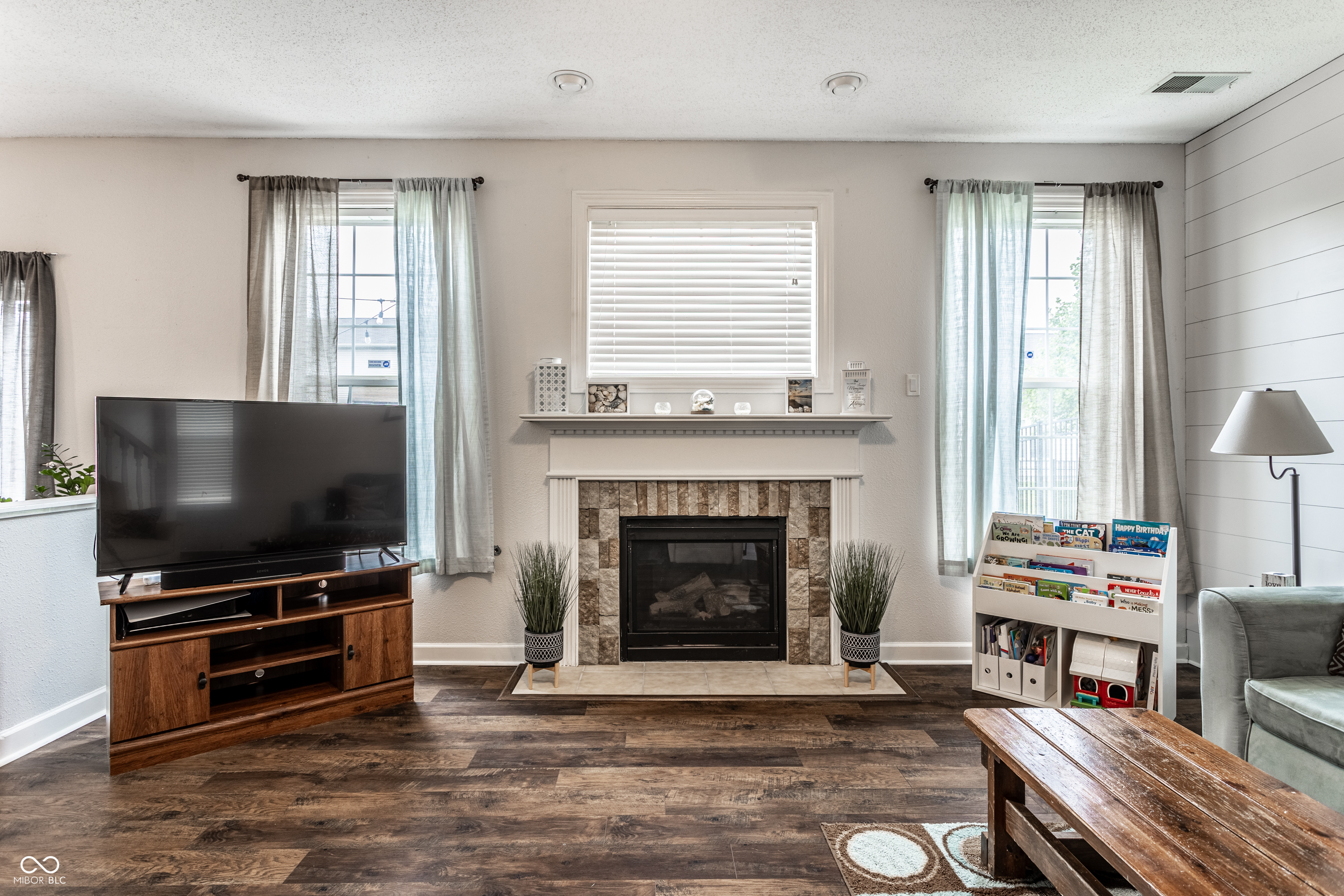 12376 Schoolhouse Road Fishers, IN 46037 - Photo 20 of 32 Gallery Image 20