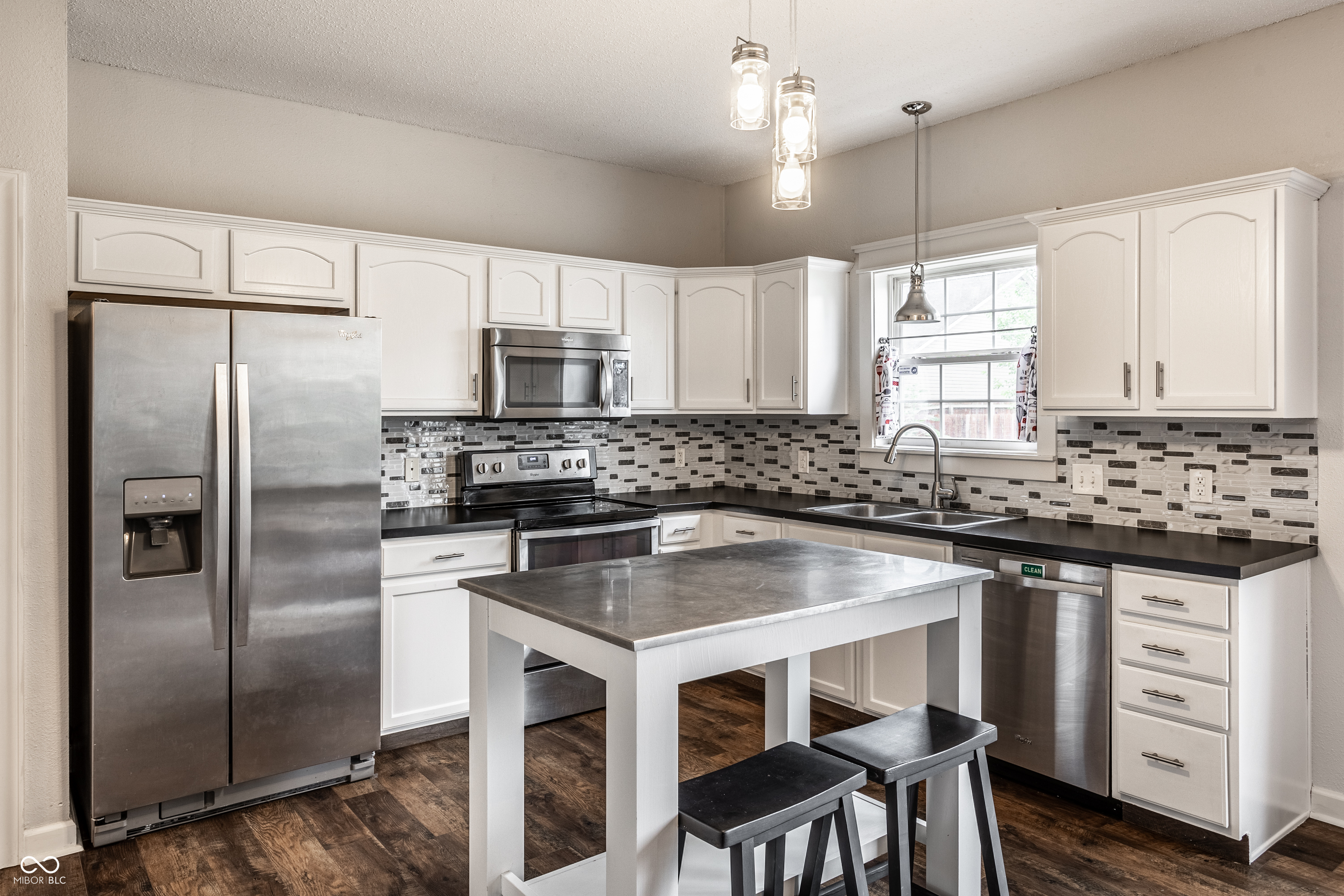 12376 Schoolhouse Road Fishers, IN 46037 - Photo 21 of 32 Gallery Image 21