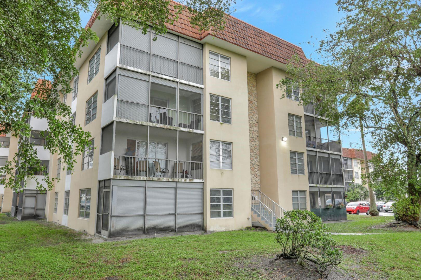 4168 Inverrary Drive, Unit 102 Lauderhill, FL 33319 - Photo 2 of 8 Photo 2
