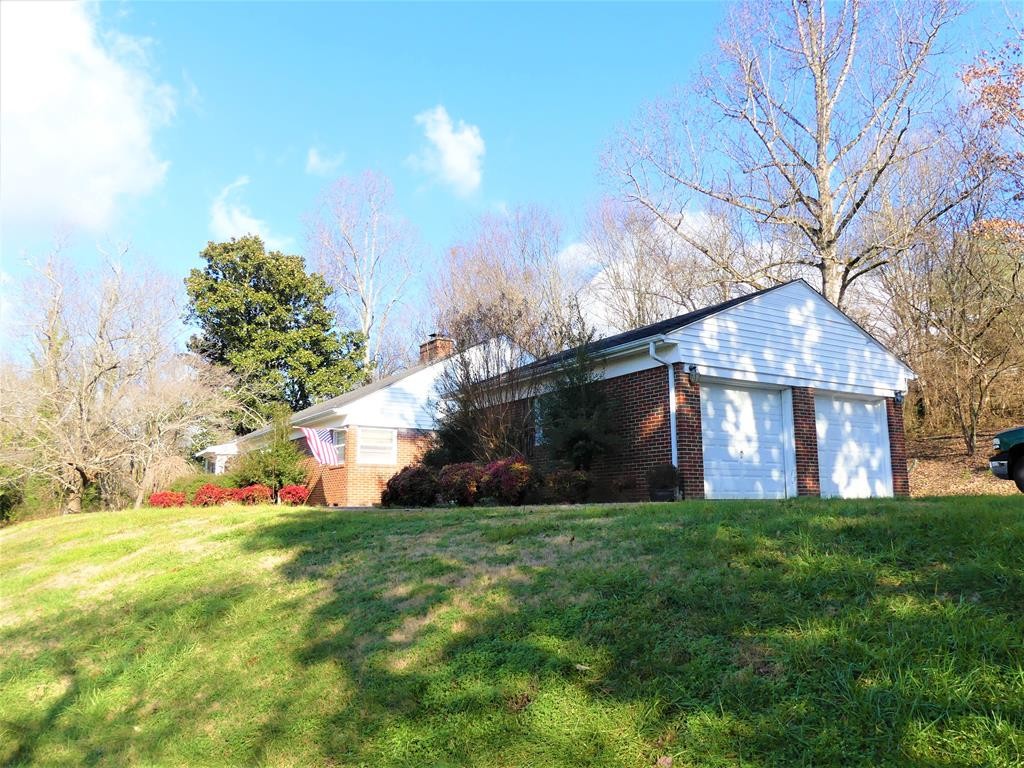 1219 Cedar Springs Road Athens, TN 37303 - Photo 32 of 51 Gallery Image 32