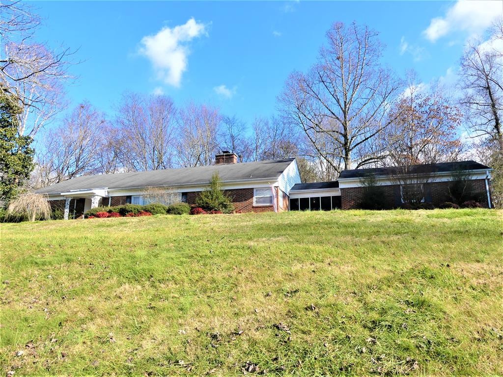 1219 Cedar Springs Road Athens, TN 37303 - Photo 35 of 51 Gallery Image 35