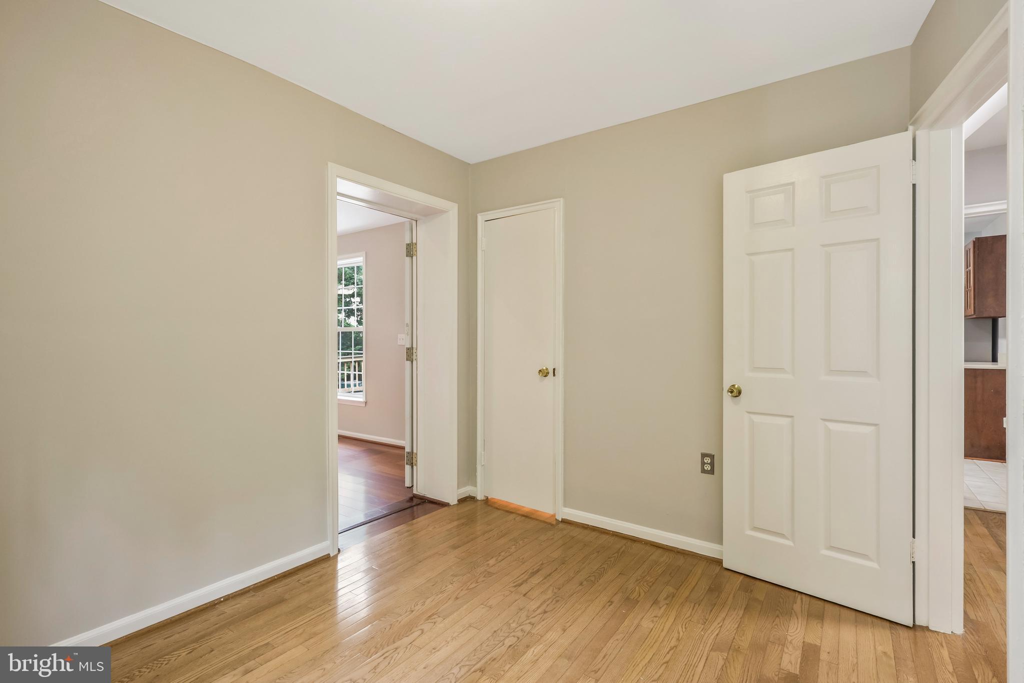 2910 Graham Road Falls Church, VA 22042 - Photo 16 of 52