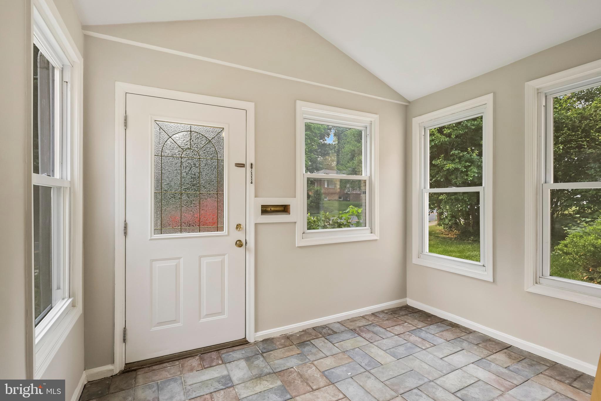 2910 Graham Road Falls Church, VA 22042 - Photo 2 of 52