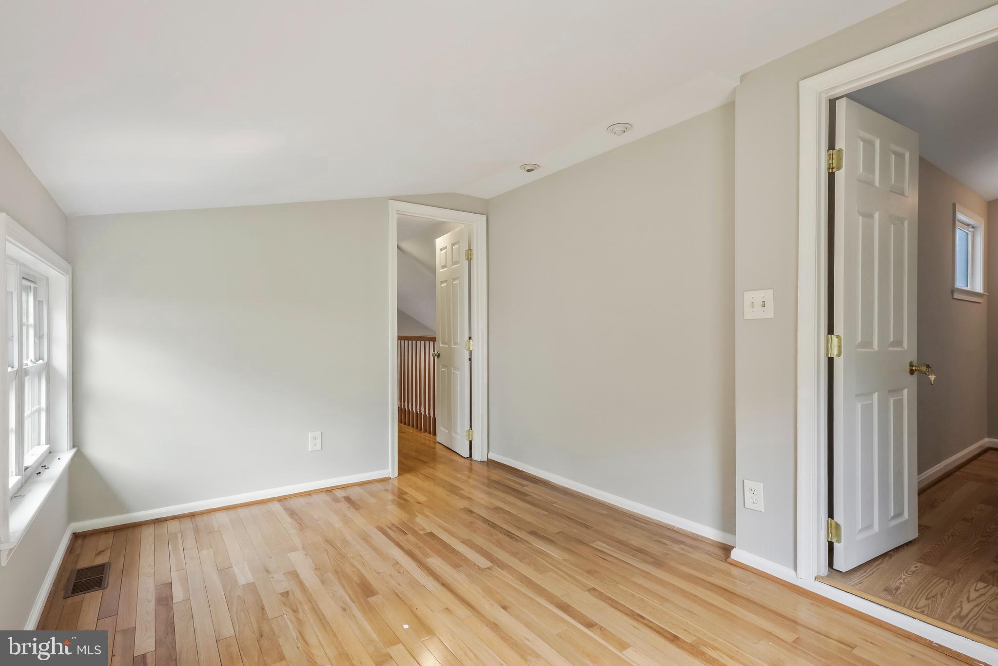 2910 Graham Road Falls Church, VA 22042 - Photo 25 of 52