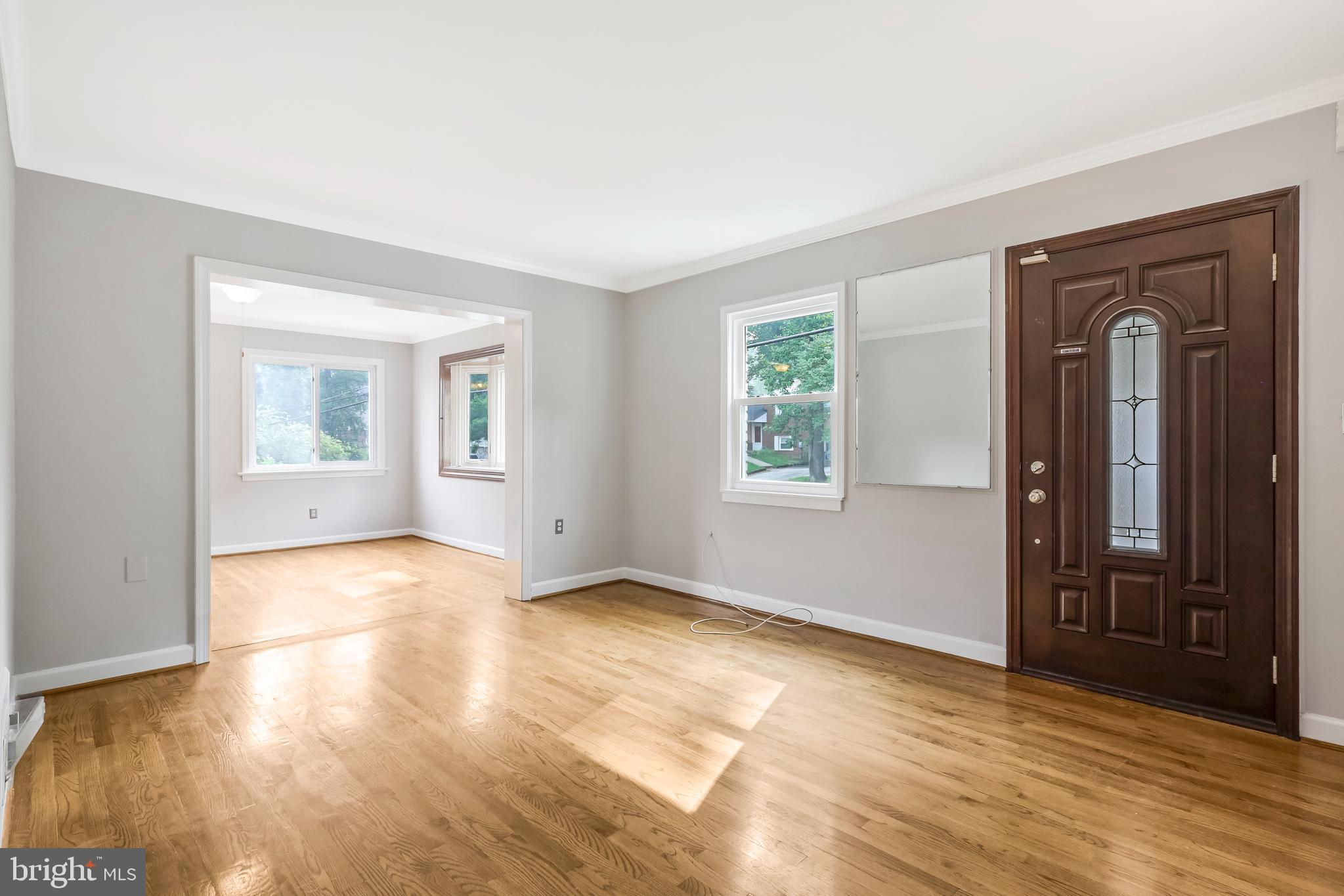 2910 Graham Road Falls Church, VA 22042 - Photo 3 of 52