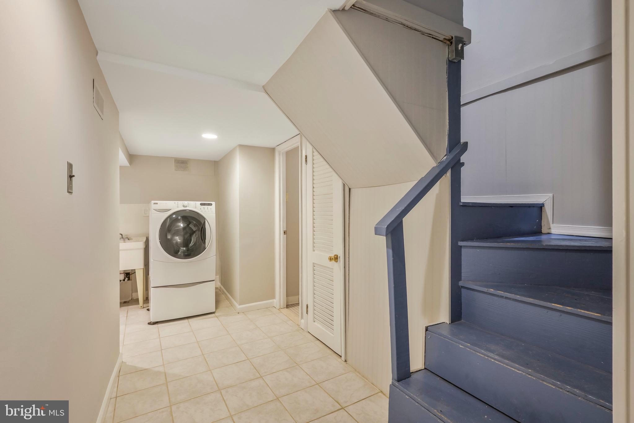 2910 Graham Road Falls Church, VA 22042 - Photo 34 of 52