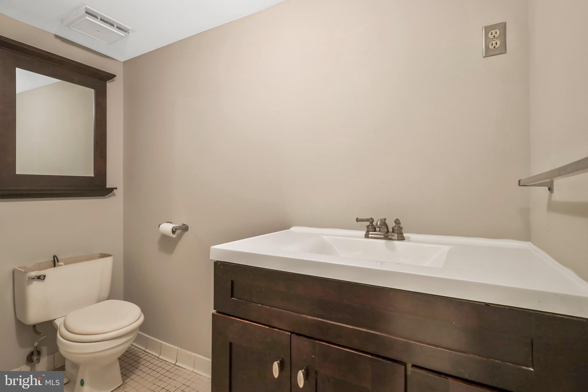 2910 Graham Road Falls Church, VA 22042 - Photo 36 of 52