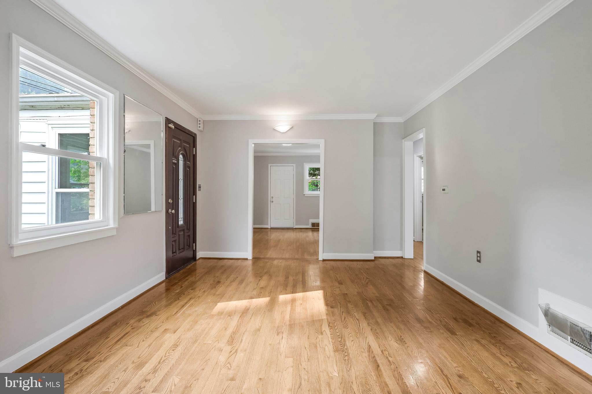 2910 Graham Road Falls Church, VA 22042 - Photo 4 of 52