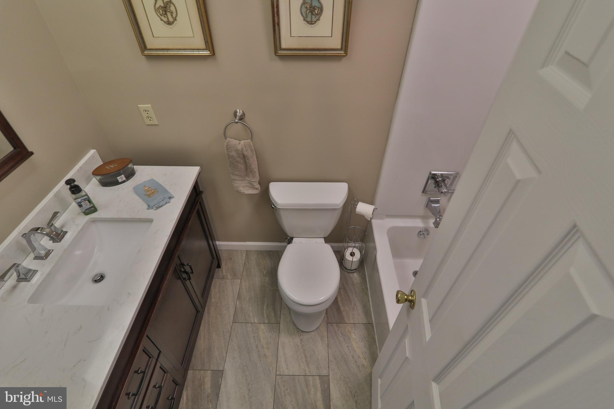 1528 Russett Road Orefield, PA 18069 - Photo 14 of 25 Gallery Image 14