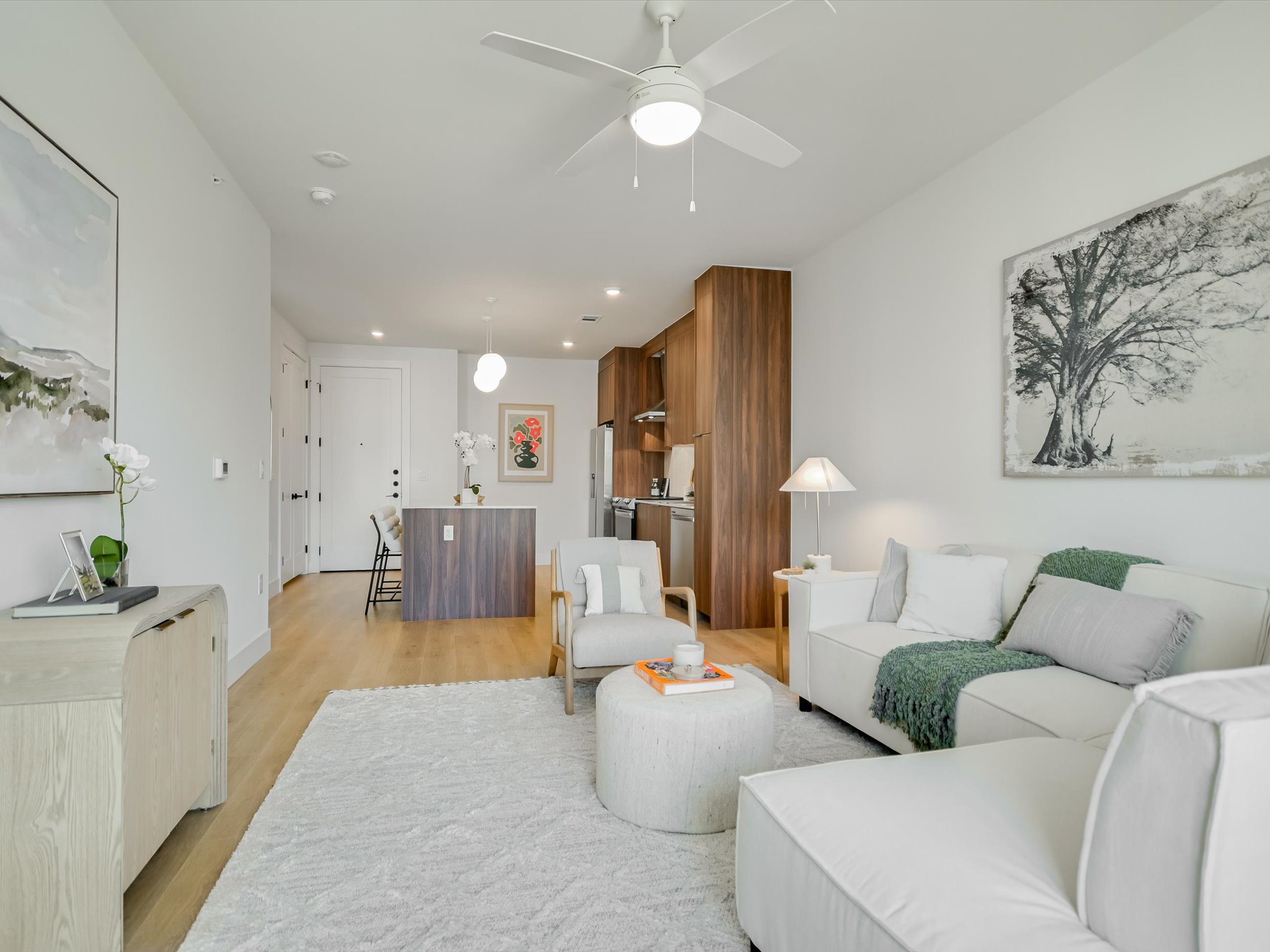1701 Simond Avenue, Unit 614 Austin, TX 78723 - Photo 2 of 25