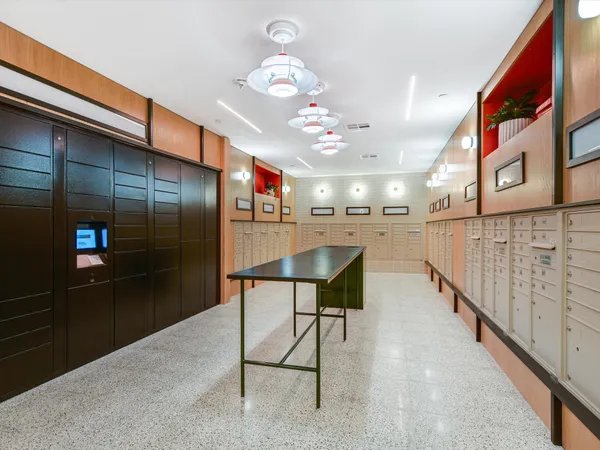 $405,000 | 1701 Simond Avenue, Unit 614, Austin, TX 78723