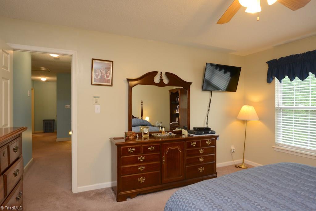 3115 Timberwolf Avenue High Point, NC 27265 - Photo 22 of 30 Gallery Image 22