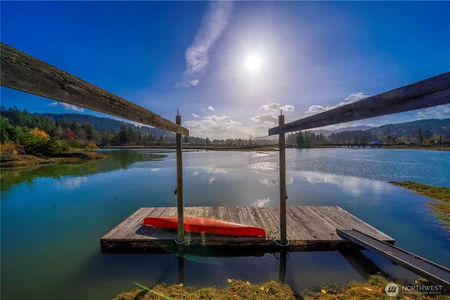 $635,000 | 5025 Mud Bay Road Northwest, Olympia, WA 98502