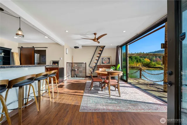 $635,000 | 5025 Mud Bay Road Northwest, Olympia, WA 98502